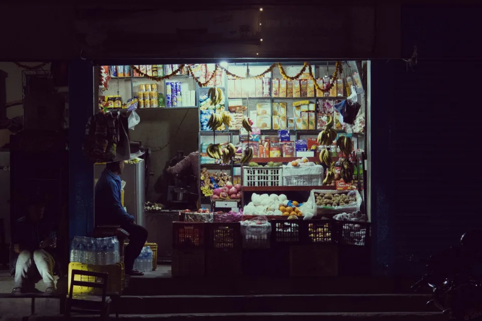 Rau củ tươi trong sọt